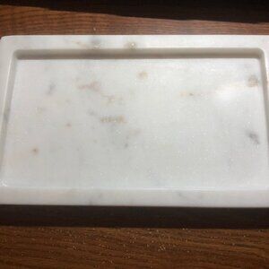 The Polished Jar Laurel Marble Tray